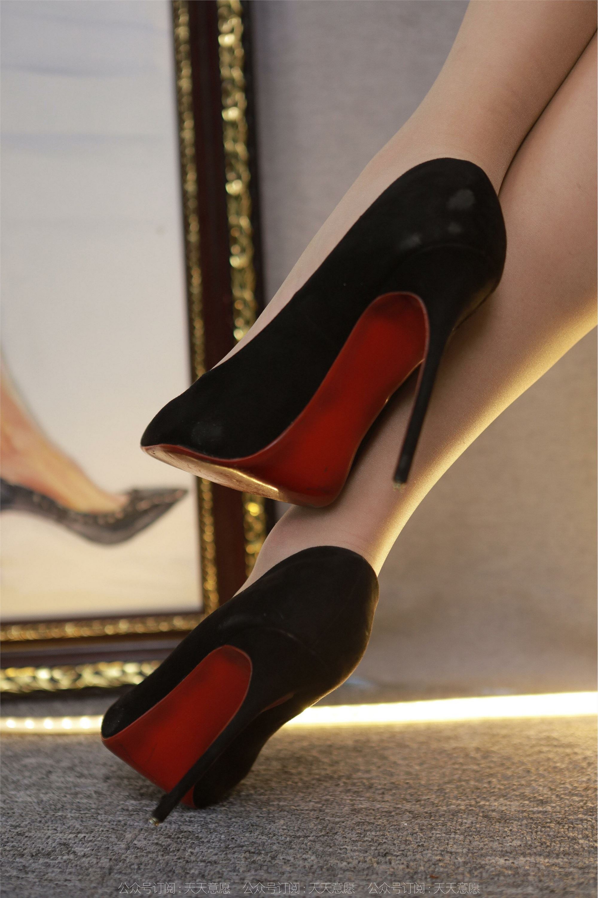 IESS异思趣向  2022.08.24 丝享家 1187 小宝《快乐星期五》